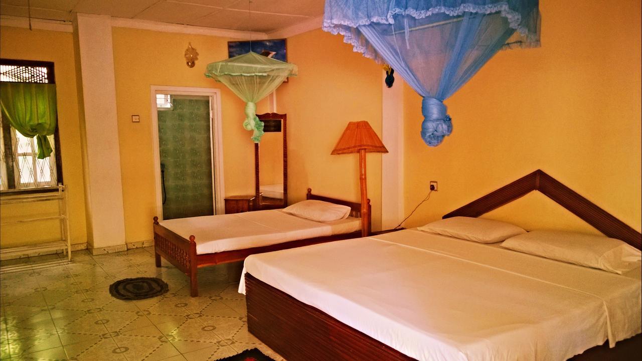 Sigiri Holiday Inn Inamaluwa Екстериор снимка